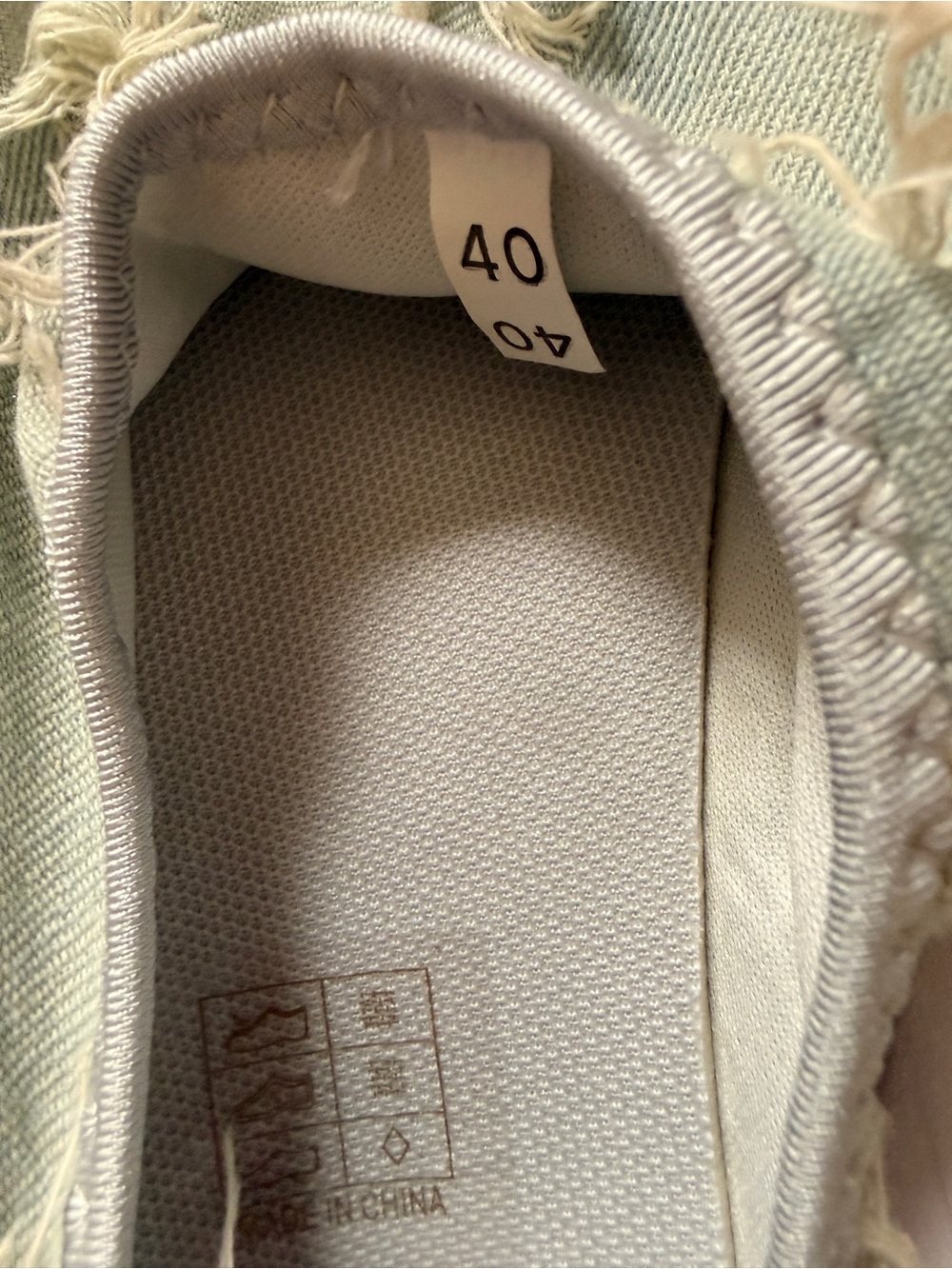 Women’s Casual Slip-On Canvas Shoes in Light Blue - Picture 3 of 4